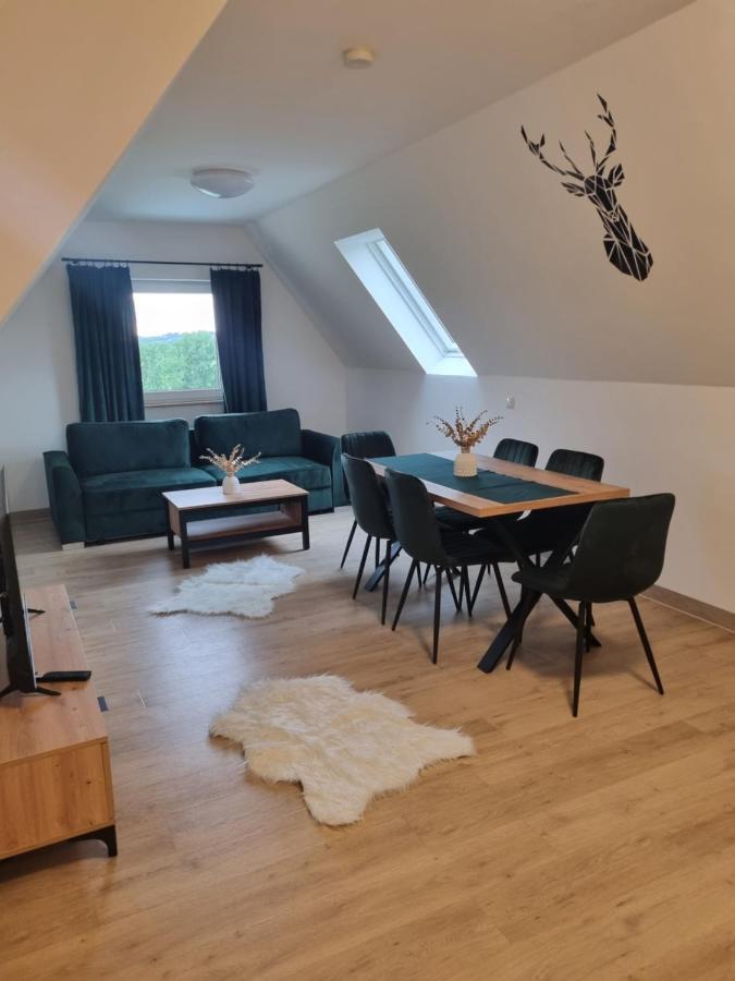 Apartamenty Jelen Pod Grapom Banska Nizna Zewnętrze zdjęcie